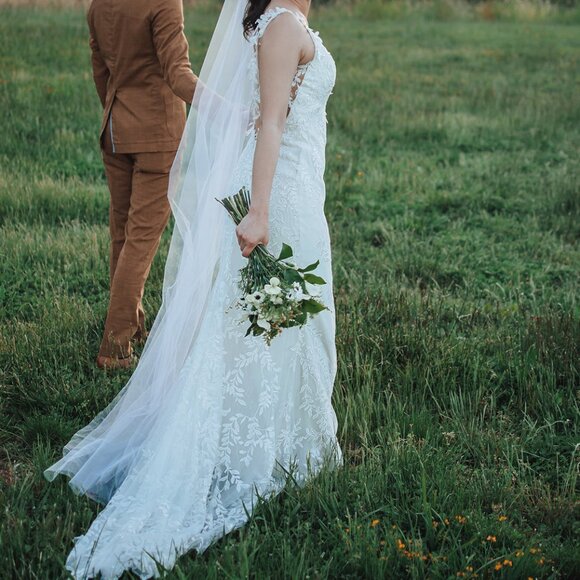 Willowby by Watters Bahati Wedding Dress - Picture 1 of 16